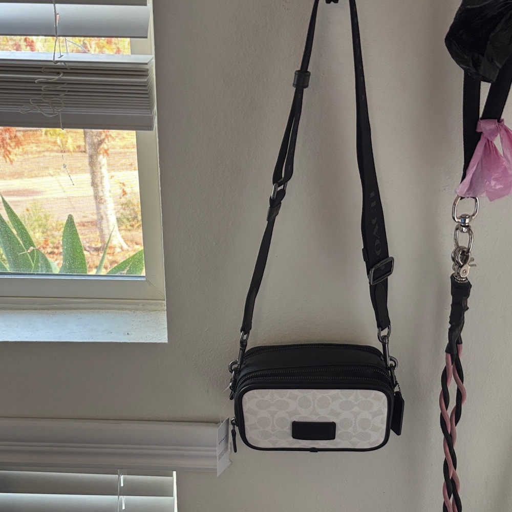 Coach White and Black Crossbody Bag - Picture 10 of 14